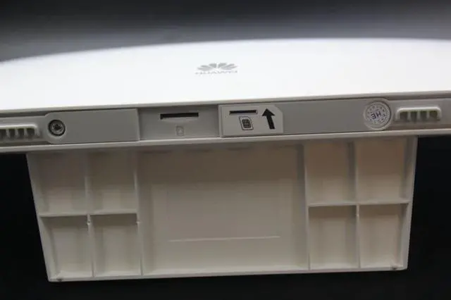 Alt view image 2 of 7 - Unlocked with  B612s-25d 4G LTE Cat.6 CPE Home Broadband Modem WiFi wireless Router 300Mbps