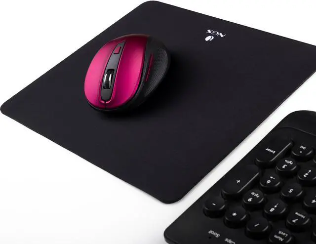 Alt view image 2 of 5 - NGS Optimised Texture Mousepad - Kilim Black