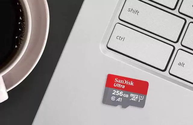 Alt view image 5 of 6 - SanDisk SDSQUA4-256G-GN6MN DJT 256GB 8pin microSDXC r120MB/s C10 U1 A1 UHS-I SanDisk Ultra microSDXC Memory Card w/out Adapter