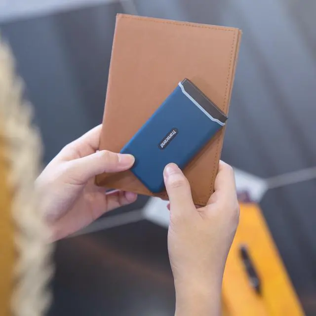 Alt view image 4 of 7 - 1TB Transcend ESD370C Portable SSD USB Type-C USB3.1 Gen 2