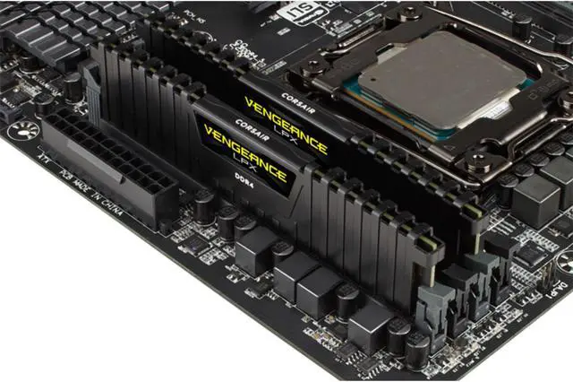 Alt view image 10 of 20 - Corsair Vengeance LPX 32GB DDR4 SDRAM Memory Module