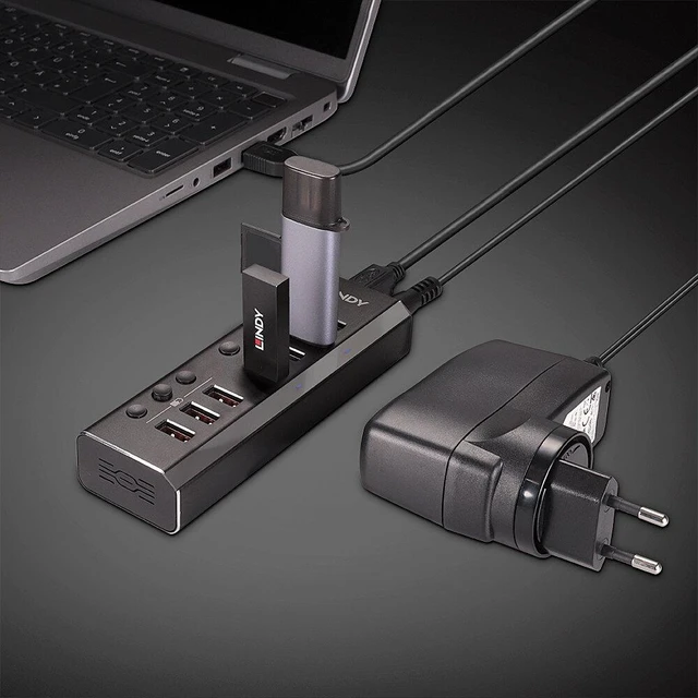 Alt view image 9 of 9 - Lindy 4 Port USB 3.0 Hub with 3 Quick Charge 3.0 Ports USB 3.2 Gen 1 (3.1 Gen 1) Type-B 5000 Mbit/s Black - 43371
