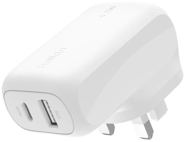 Main image of Belkin WCB009MYWH mobile device charger Universal White AC Fast charging Indoor