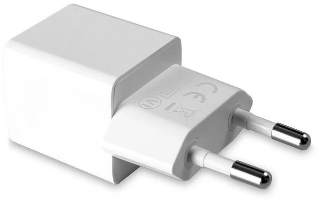 Main image of Lindy 73410 mobile device charger Smartphone White AC Indoor