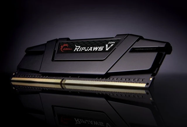 Alt view image 8 of 9 - G.SKILL 32GB (2 x 16GB) Ripjaws V Series DDR4 PC4-25600 3200MHz for Intel Z170 Platform Desktop Memory Model F4-3200C16D-32GVK