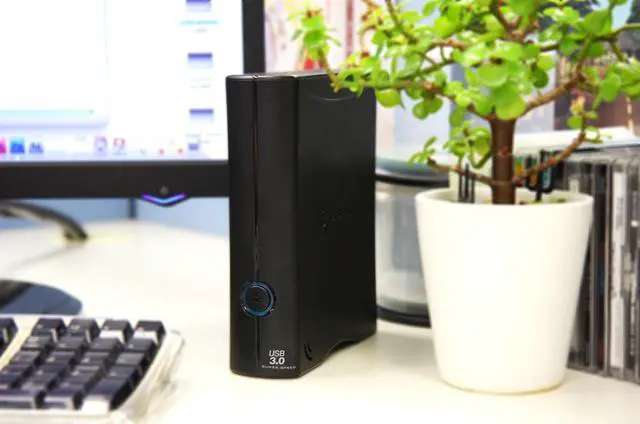 Alt view image 4 of 8 - Transcend StoreJet 35T3 4 TB 3.5" External Hard Drive