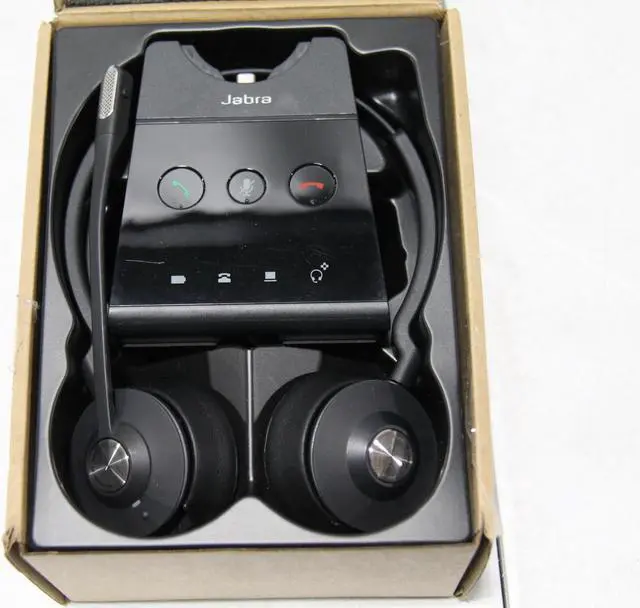 Alt view image 4 of 4 - Jabra Engage 65 Stereo Headset - Stereo - Wireless - DECT - 492.1 ft - 40 Hz - 16 kHz - Over-the-head - Binaural - Electret, Condenser, Uni-directional, MEMS Technology Microphone