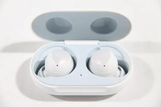 Main image of Samsung Galaxy Buds 2019, Wireless True Bluetooth Earbuds, Buds Only - White