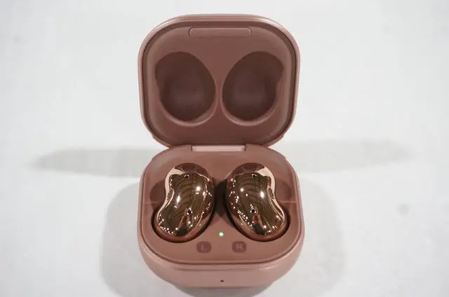 Alt view image 18 of 20 - samsung galaxy buds live, true wireless earbuds w/active noise cancelling (wireless charging case included), mystic bronze (us