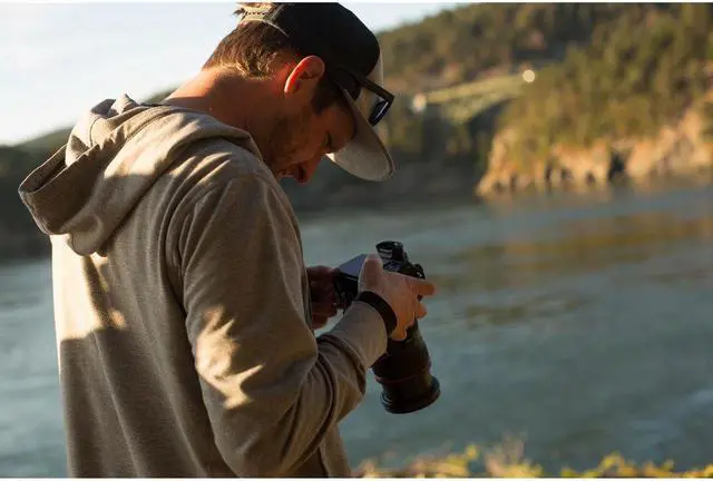 Alt view image 6 of 20 - BlackRapid Wrist Breathe Camera Strap