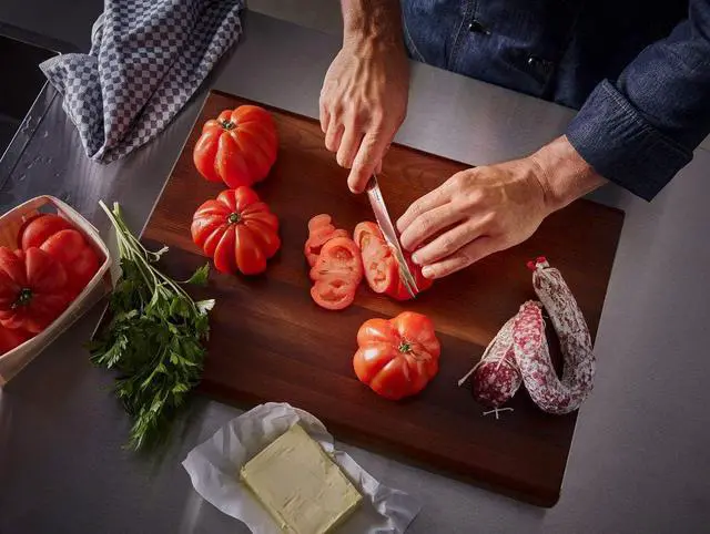 Alt view image 7 of 7 - Wusthof Classic 2-75 Inch Peeling Knife