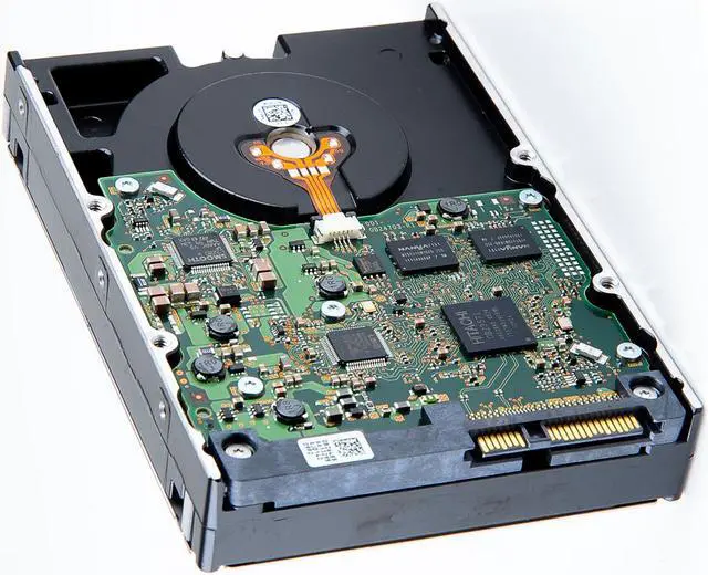 Alt view image 4 of 6 - HGST Ultrastar 15K600 3.5" Internal Hard Drive 600GB 15krpm 64MB Cache SAS 6Gb/s HDD for Server & PC 0B23663, HUS156060VLS600
