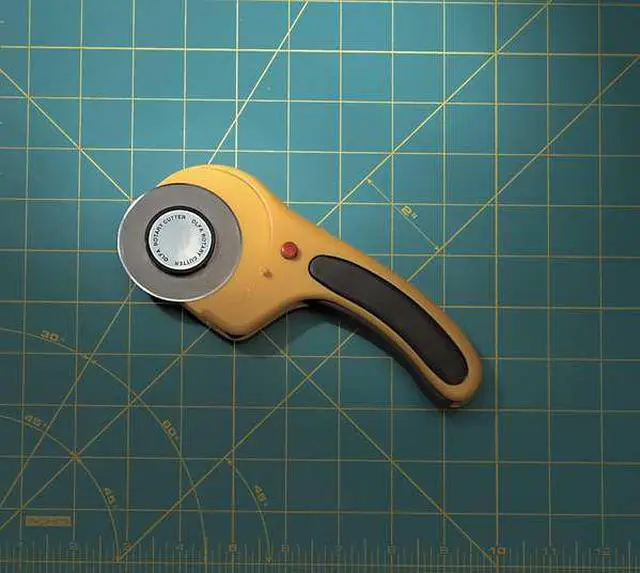 Alt view image 8 of 8 - Rotary Straight Blade,45mm W, PK5 OLFA RB45-5