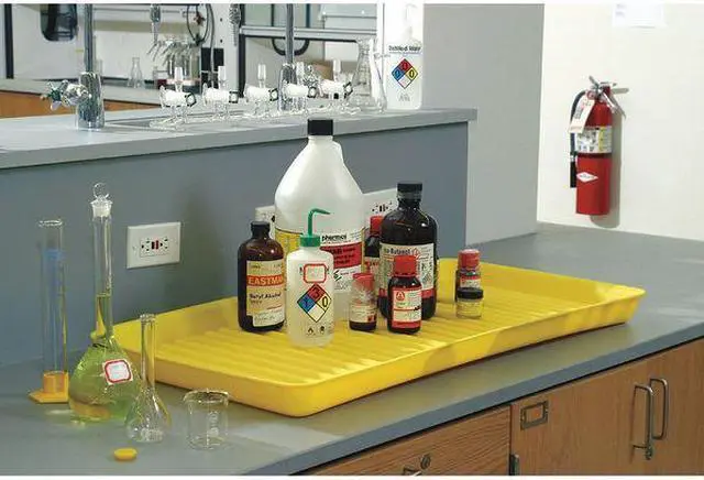 Alt view image 3 of 3 - EAGLE 1677 Containment Utility Tray, 5 gal Spill Capacity, Polyethylene