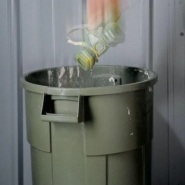 Alt view image 2 of 3 - 3M 5201 3M™ 5000 Series Half Mask OV Kit, M