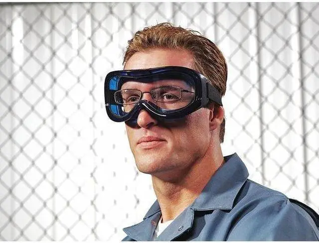 Alt view image 4 of 4 - Chem Splsh Goggles, Antfg, Scrch Rstnt, Clr