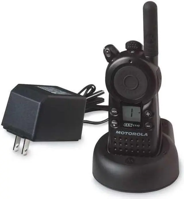Alt view image 12 of 15 - MOTOROLA 56531 Multi Unit Charger