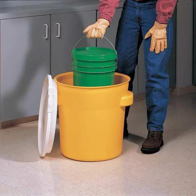 Alt view image 3 of 4 - EAGLE MFG 1652 Open Head Transport Drum, Polyethylene, 20 gal, Unlined, Yellow