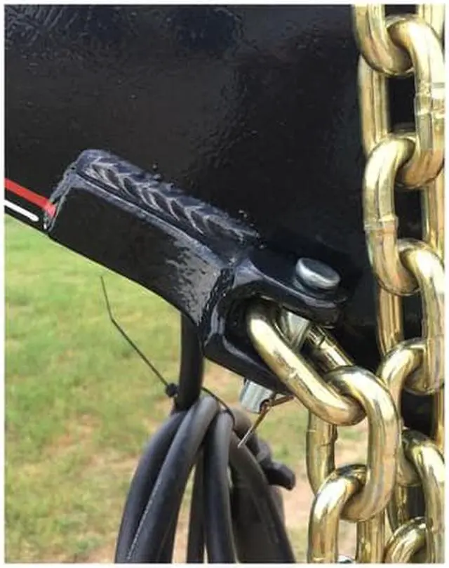 Alt view image 2 of 5 - weldon 5/16" safety chain retainer 5471000  single