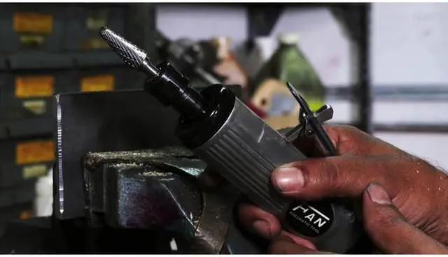 Alt view image 4 of 9 - Drill America DUL Series Solid Carbide Bur, Double Cut, SL1 Cone, 1/4" Shank, 1/4" Head Diameter, 5/8" Cutting Length (Pack of 1)