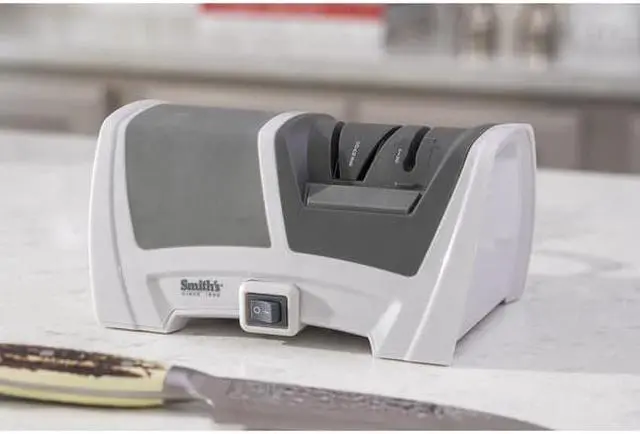 Alt view image 3 of 4 - Smith Essentials Deluxe Diamond Electric Knife Sharpener