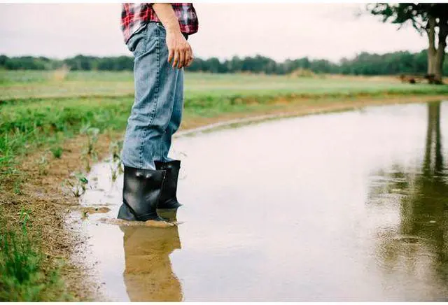 Alt view image 2 of 2 - TREDS OVERBOOTS 14853 Overboots, Plain Toe, 12 in Height, Snap Tab Closure,