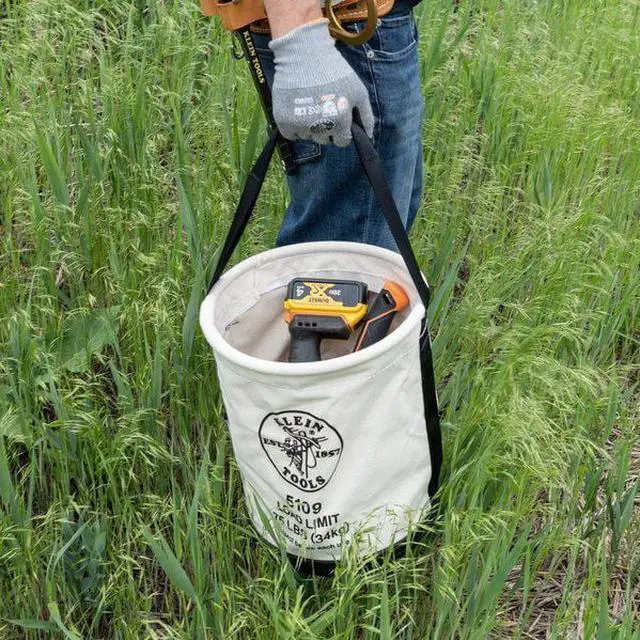 Alt view image 11 of 12 - Klein Tools 409-5109 Wide-Opening Straight Wall Buckets