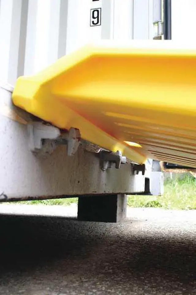 Alt view image 3 of 3 - EAGLE MFG 1795CR Shipping Ramp,35 In