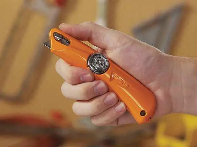 Alt view image 4 of 4 - PACIFIC HANDY CUTTER, INC RZ3 Safety Knife, Self-Retracting, Safety Point,