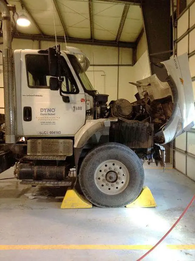 Alt view image 3 of 3 - Checkers Wheel Chock,11 In H,Urethane,Yellow  MC3009