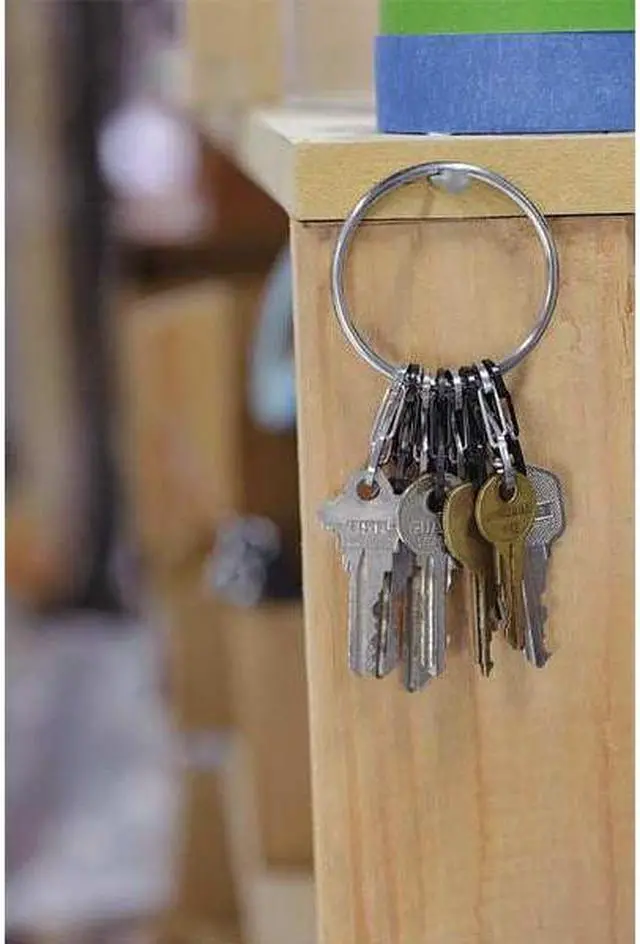 Alt view image 7 of 8 - NITE IZE BRG-M1-R3 Key Rack, Black, Large, Silver Texture