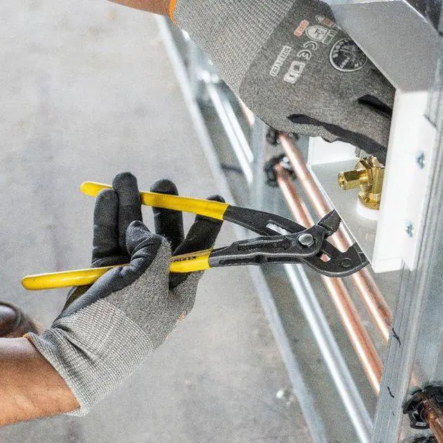 Alt view image 7 of 8 - Water Pump Pliers, 10-1/8", Chrome Vanadium Steel, Klein Tools, D504-10B