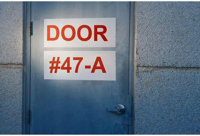 Alt view image 3 of 5 - BRADY 140883 Label, White, Labels/Roll: 40