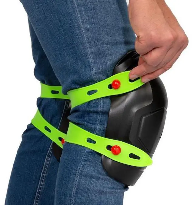 Alt view image 5 of 6 - 212 PERFORMANCE WSKP-05 Wet Surface Flexible Shell Foam Core Knee Pads