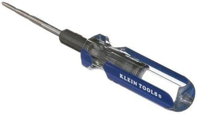 Alt view image 4 of 4 - Klein Tools Triple Taps, , , , Flt 625-24