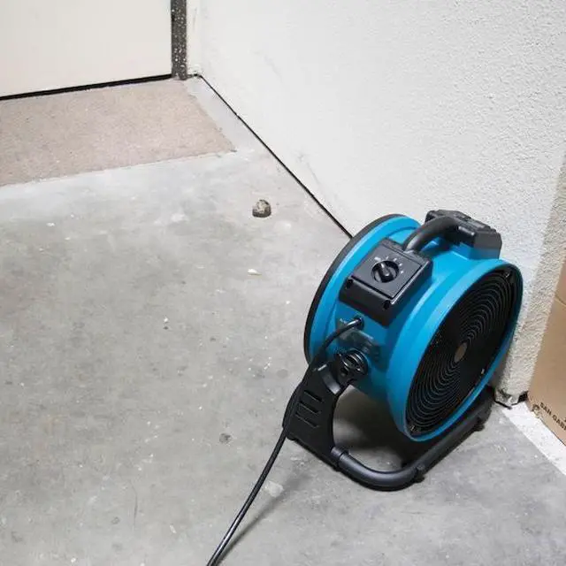 Alt view image 20 of 20 - XPower P-26AR .6-Amp 1,300-Cfm 4-Speed Industrial Axial Air Mover/Dryer