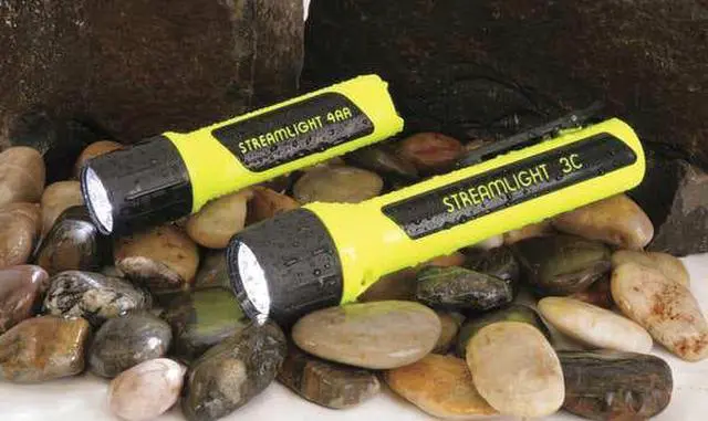 Alt view image 10 of 11 - Streamlight 4AA Propolymer LED Flashlight, White LEDs with Batteries,Yellow,Box