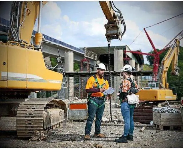 Alt view image 5 of 9 - MSA 475364 V-Gard Hard Hat,Front Brim,Fastrac,Gray