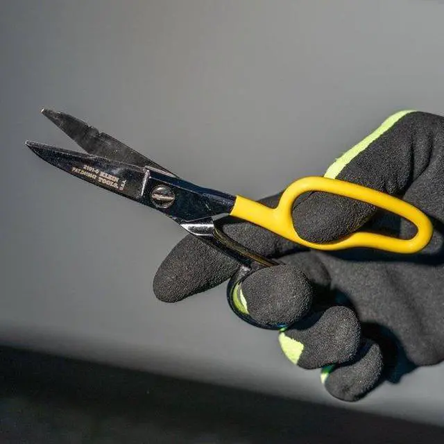 Alt view image 4 of 6 - KLEIN TOOLS 46039 Cable Splicers,Kit with Free-Fall Snip