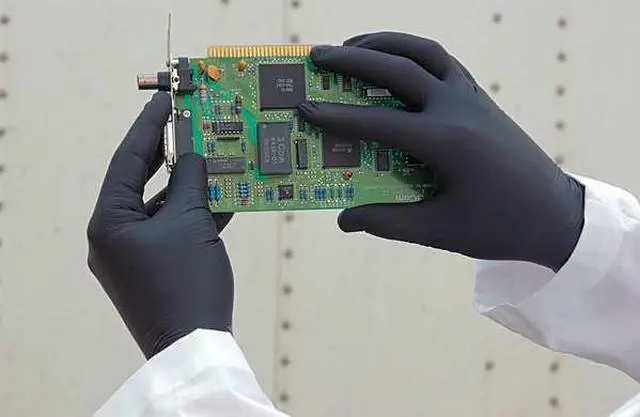 Alt view image 5 of 6 - SHOWA 7700PFTXL 7700PFT, Disposable Gloves, 4.00 to 4.99 mil Palm, Nitrile,