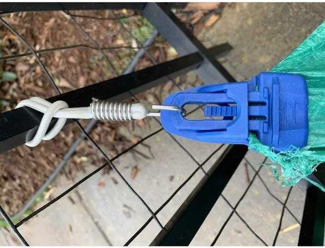 Alt view image 3 of 6 - EASYKLIP 25101 Bag Midi Clip-Black, 220Lbs Capacity, Tarp, Netting, 1/4" Thick,