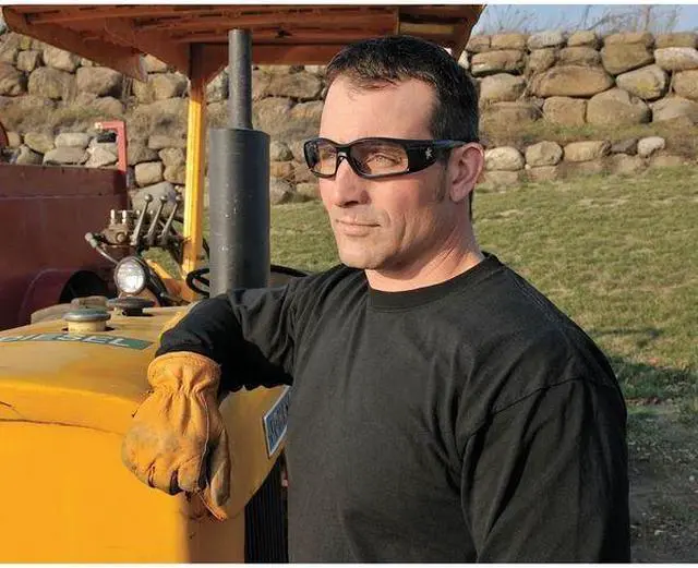 Alt view image 5 of 8 - MCR SAFETY SR110 Swagger (SR1), Safety Glasses, Anti-Scratch, Clear Lens,