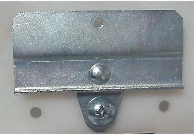 Main image of ZORO SELECT 5TPF4 Pegboard Bin Clip,13/32 In,PK5