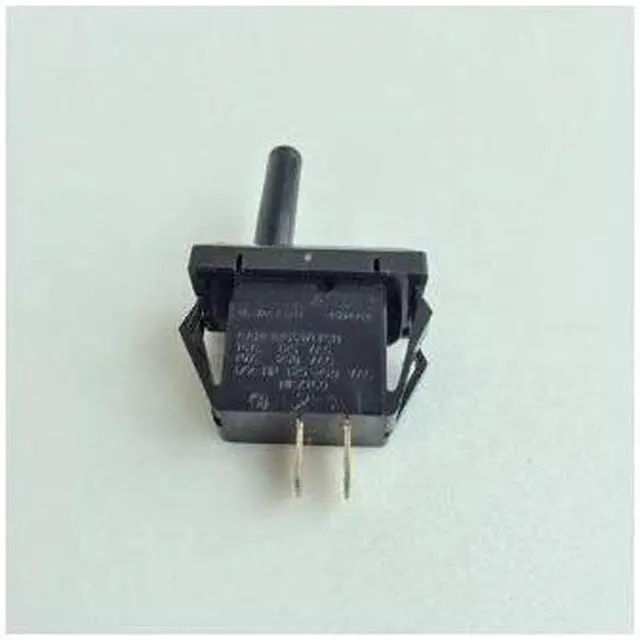 Main image of GOODMAN B1370819 B1370819 Door Switch