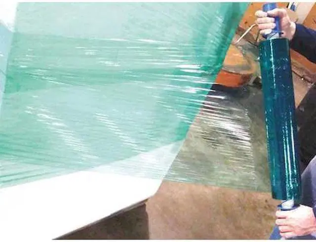 Main image of GOODWRAPPERS 15A887 Stretch Wrap, 20" W x 1000 ft. L, 80 ga, Cast Style, Green,