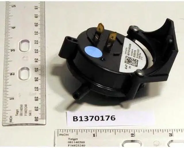 Main image of GOODMAN B1370176 B1370176 Air Pressure Switch,