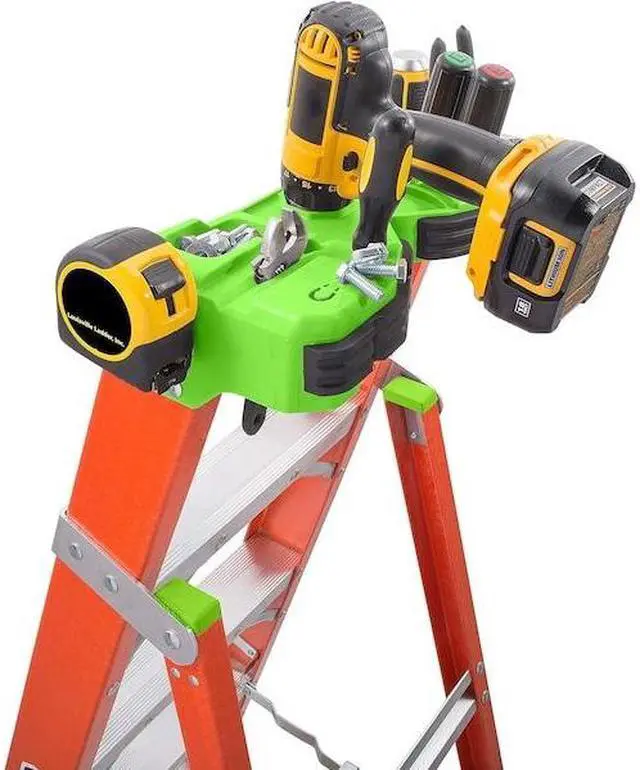 Alt view image 7 of 8 - LOUISVILLE FXS1504 4 ft. Fiberglass Stepladder