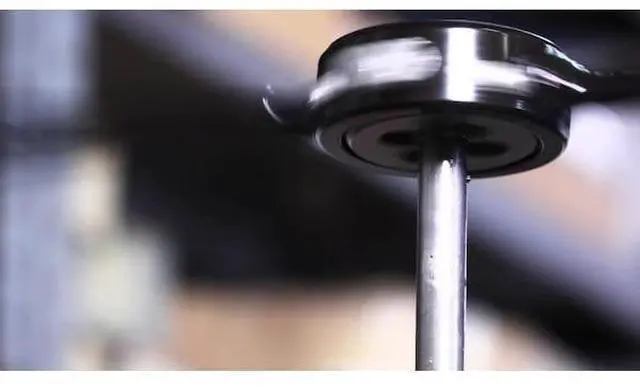 Alt view image 2 of 7 - DRILL AMERICA DWTSMR212-31X1.5 m31 X 1.5 2-1/2" OD HSS Round Adjustable Die