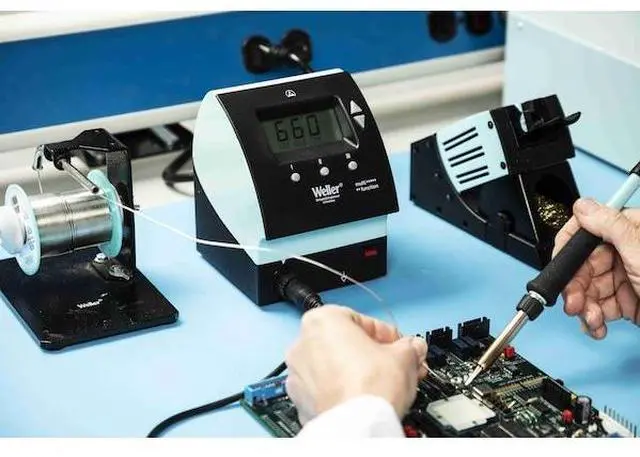 Alt view image 6 of 7 - WELLER WD1MN Micro Digital Rework Power Unit 120 V