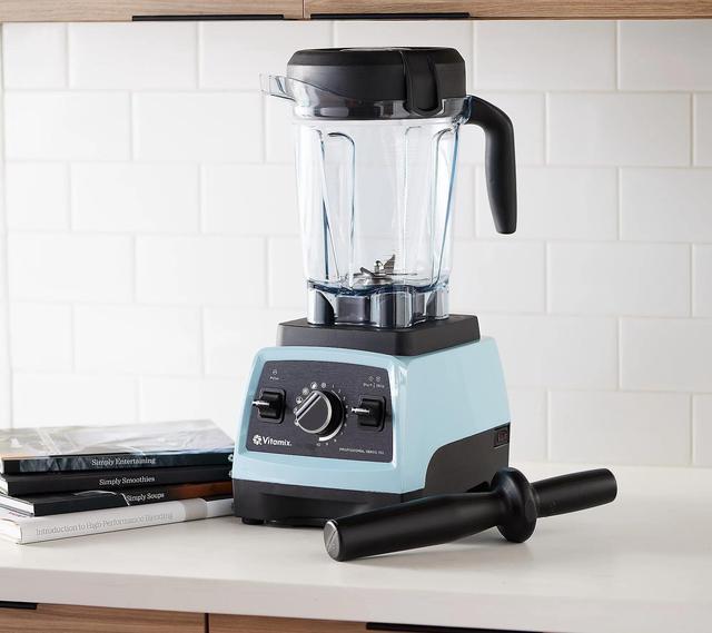 Main image of Vitamix Pro Series 750 64-oz Blender w/ 5 Presets & Cookbook Suite (Periwinkle)